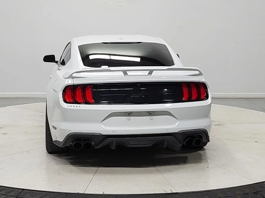 Used 2019 White Ford GT Premium image 6