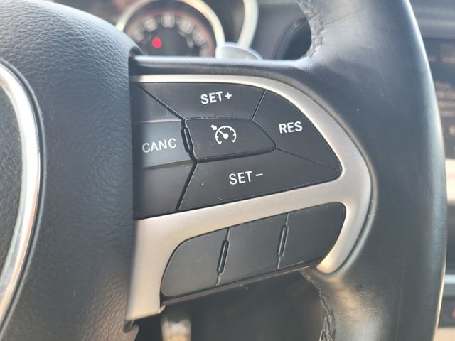 Used 2016 White Dodge R/T image 27