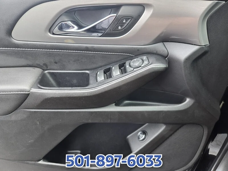 Used 2023 Black Metallic CHEVROLET AWD 4DR LT CLOTH W/1LT image 31