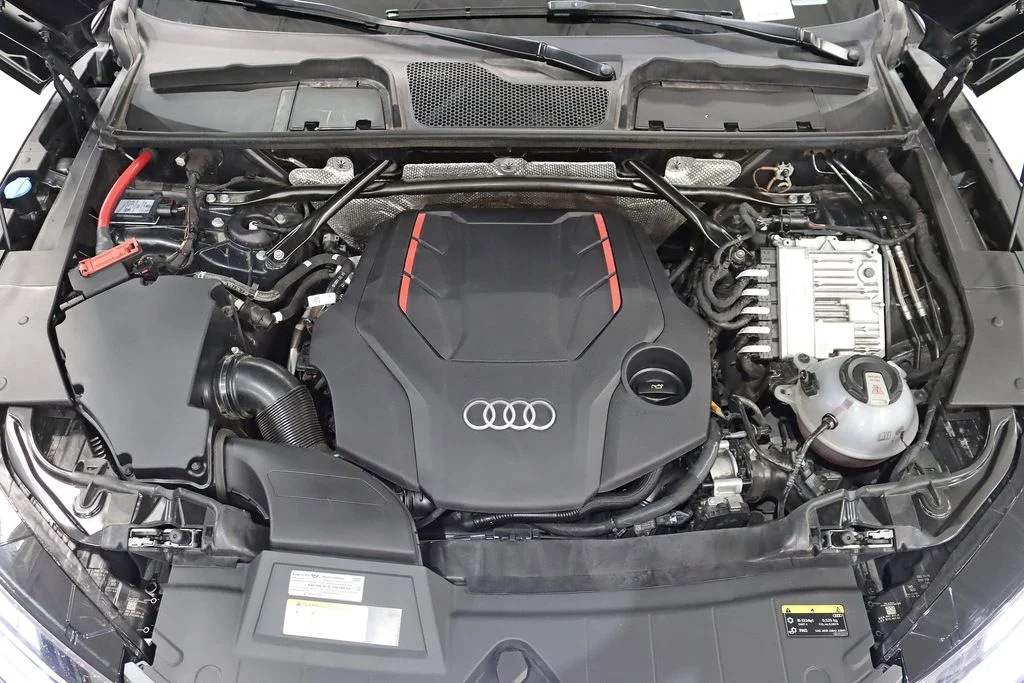 2024 Audi SQ5 Premium