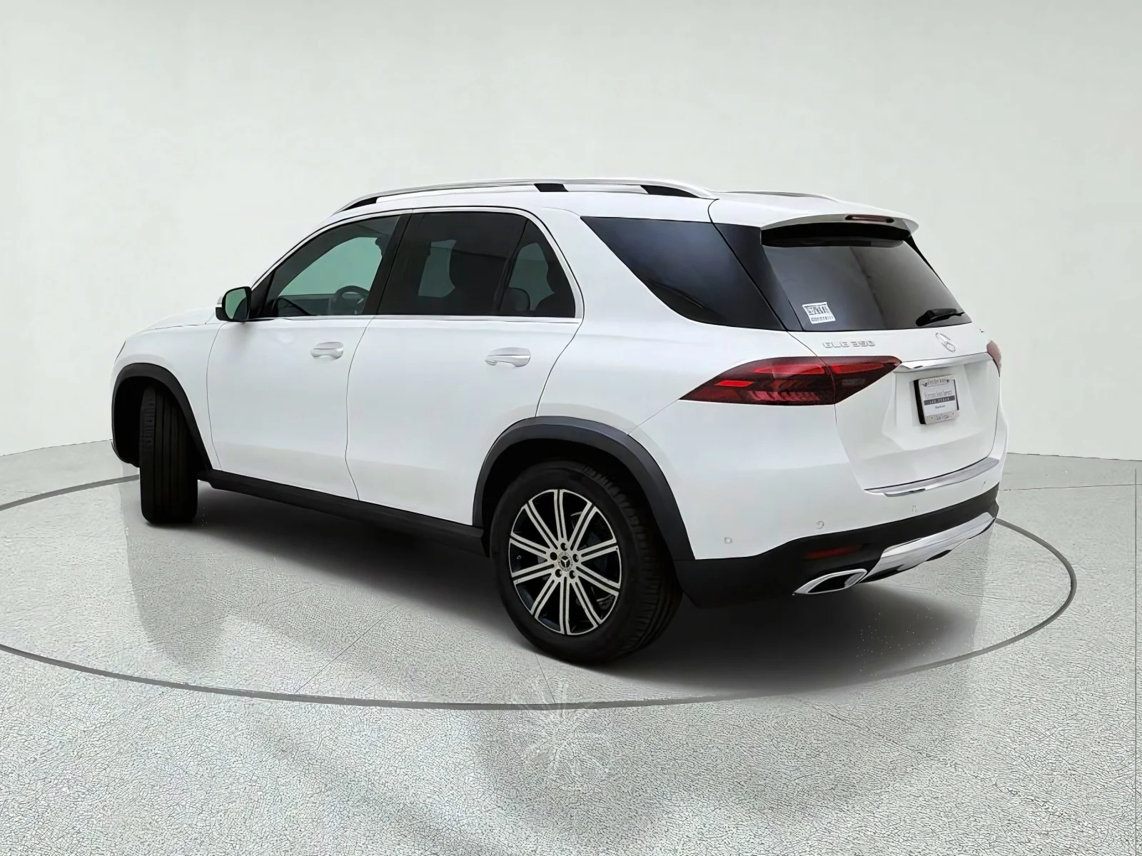 Certified Used 2024 Polar White Mercedes-Benz GLE 350 image 12