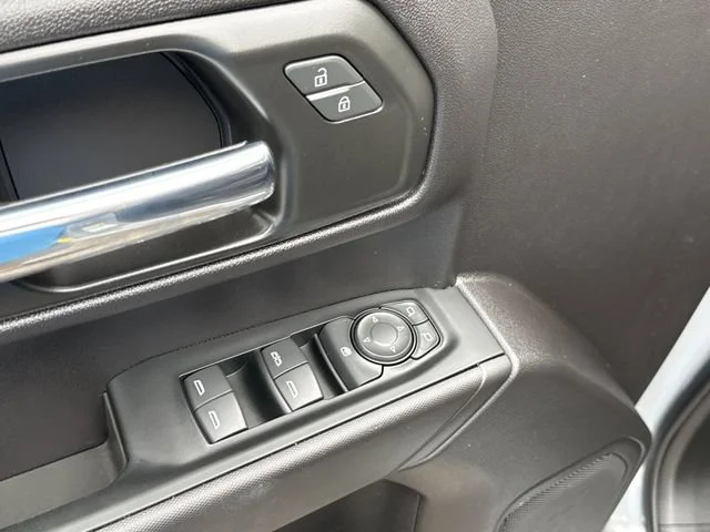 2024 Chevrolet Silverado 1500 Custom - Photo 28