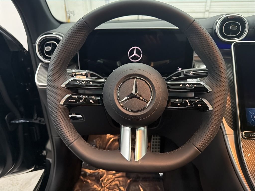 Used 2026 Black Mercedes-Benz GLC 300 image 15