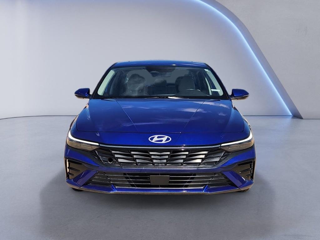 Used 2025 Intense Blue Hyundai Limited image 2