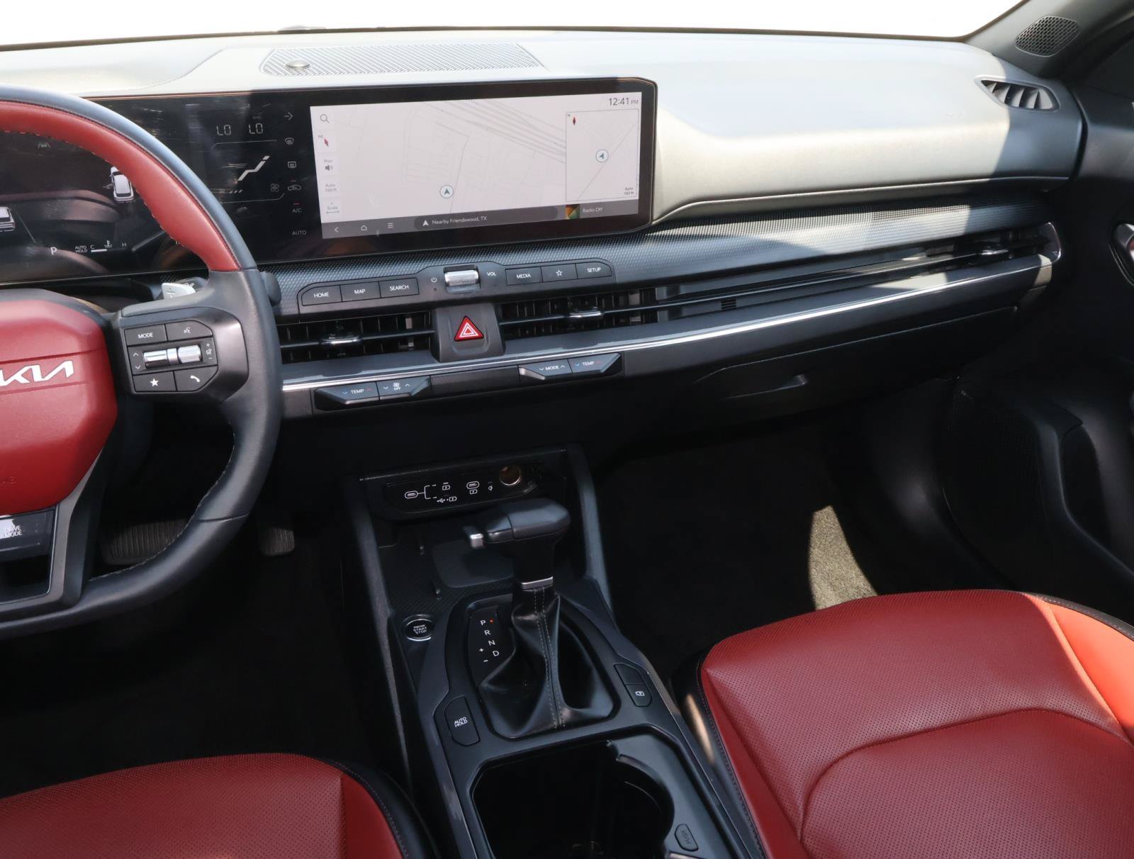 Used 2026 Snow White Pearl Kia GT-Line image 11