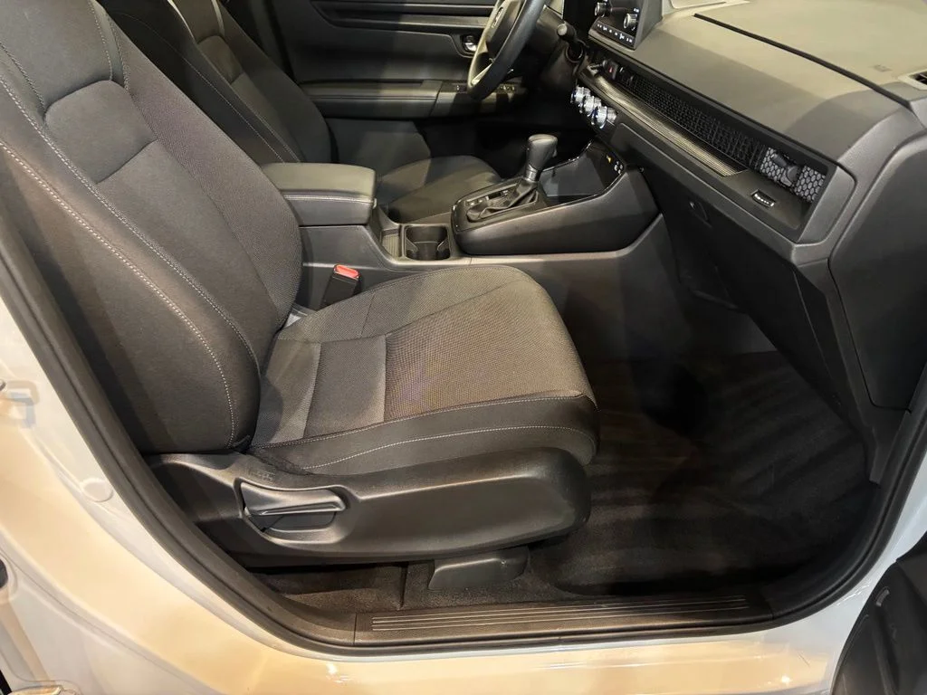 Certified Used 2024 Platinum White Pearl Honda EX image 24