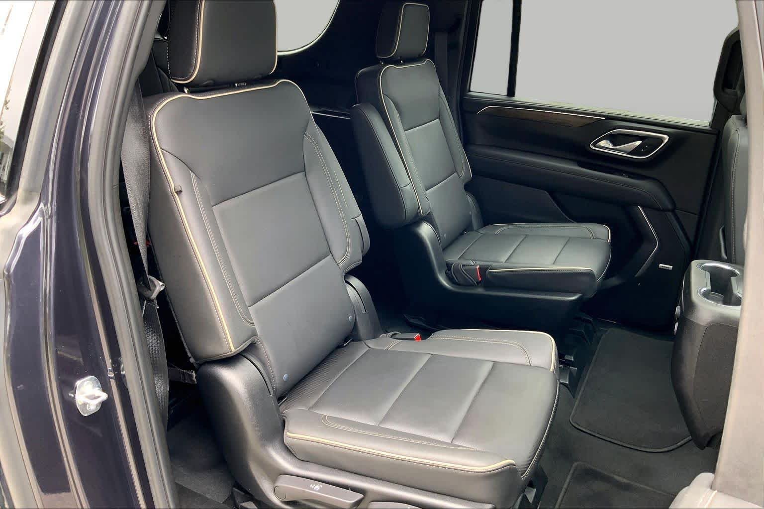 Used 2024 Dark Ash Metallic Chevrolet Premier image 20