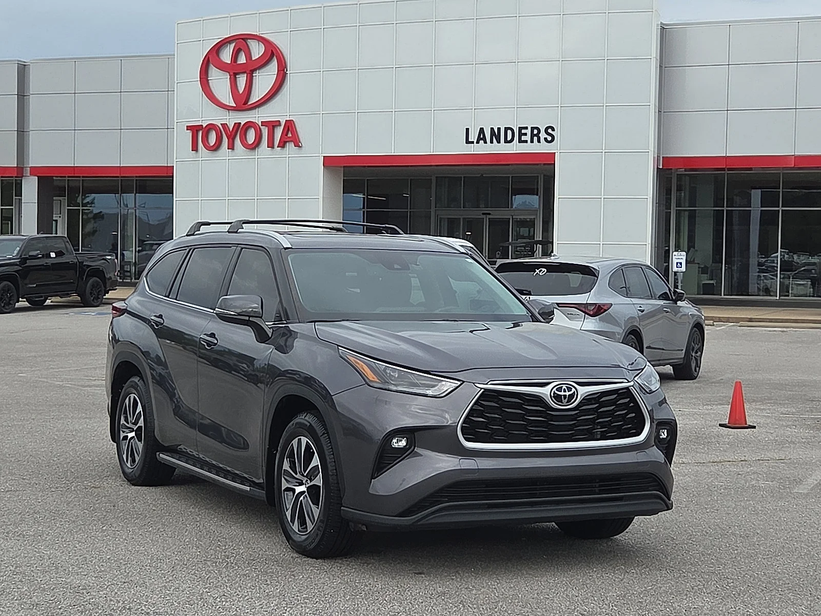 2024 Toyota Highlander