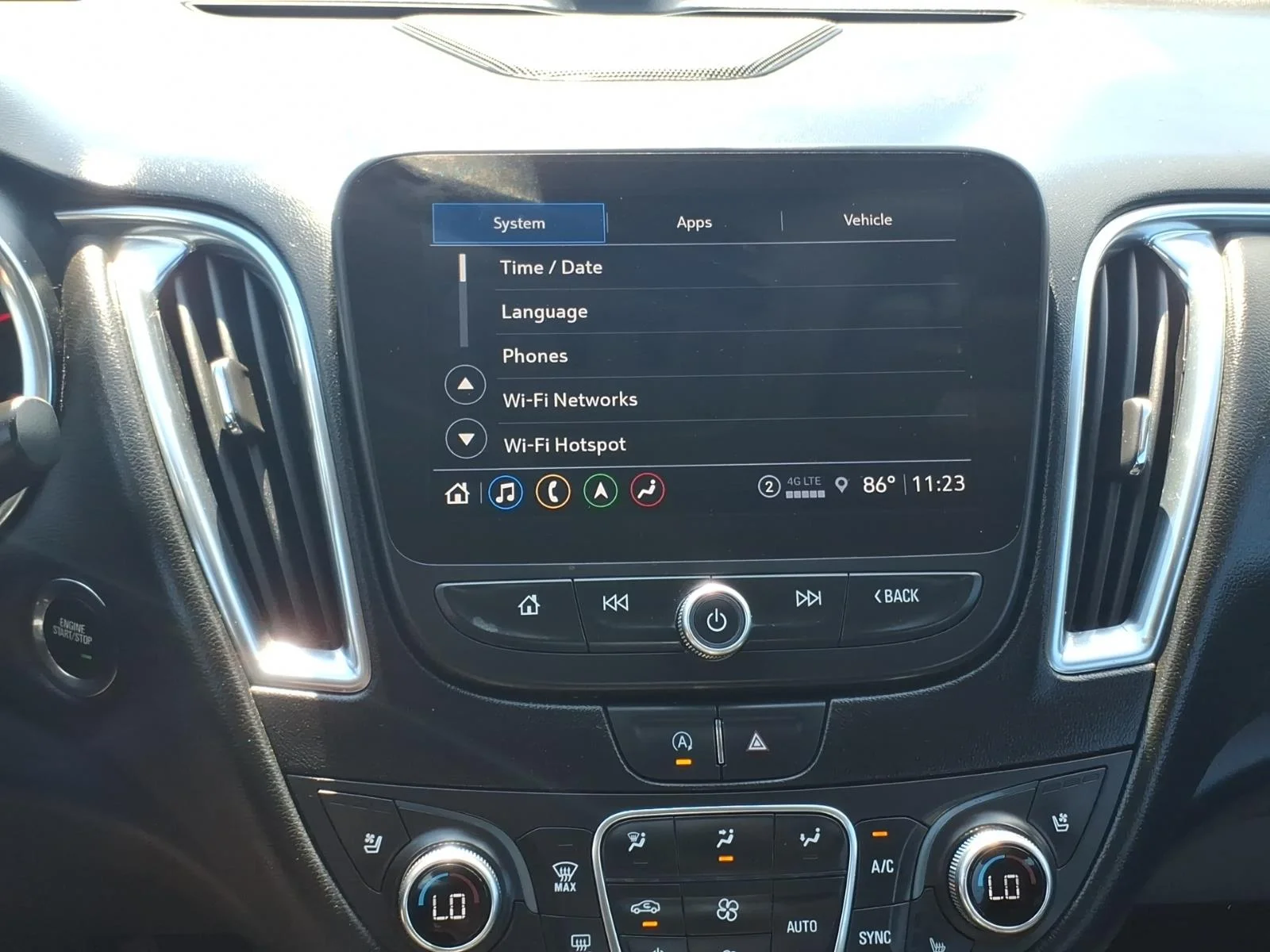 Used 2024 Sterling Gray Metallic Chevrolet LT image 18
