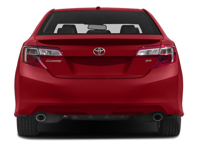 Used 2014 Classic Silver Metallic Toyota SE image 5