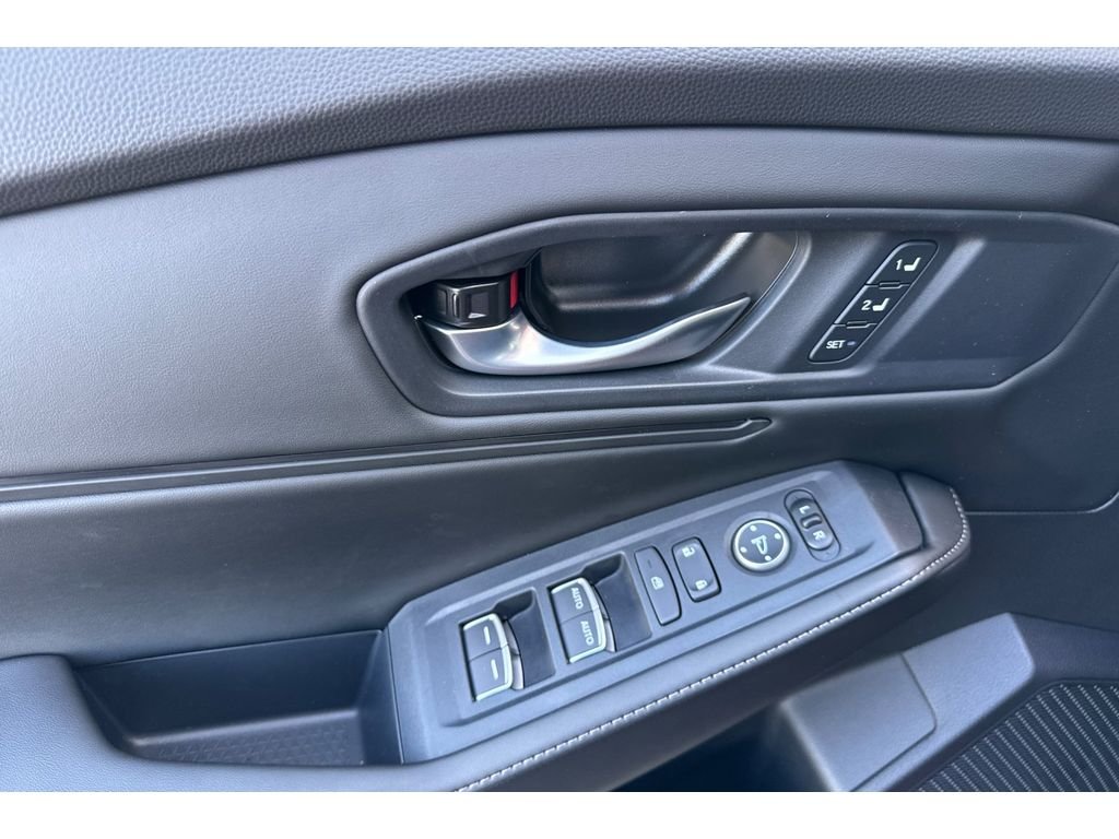 2026 Honda Accord Hybrid Sport-L - Photo 12
