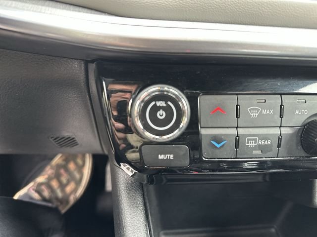 2025 Jeep Compass Limited - Photo 14