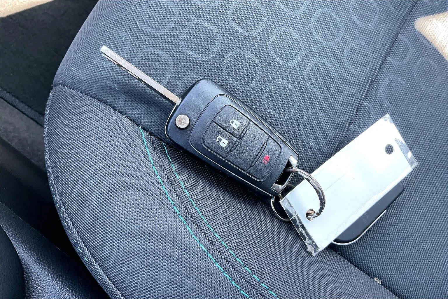Used 2016 Silver Ice Metallic Chevrolet LS image 12