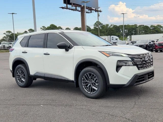 New 2026 Glacier White Nissan S image 5