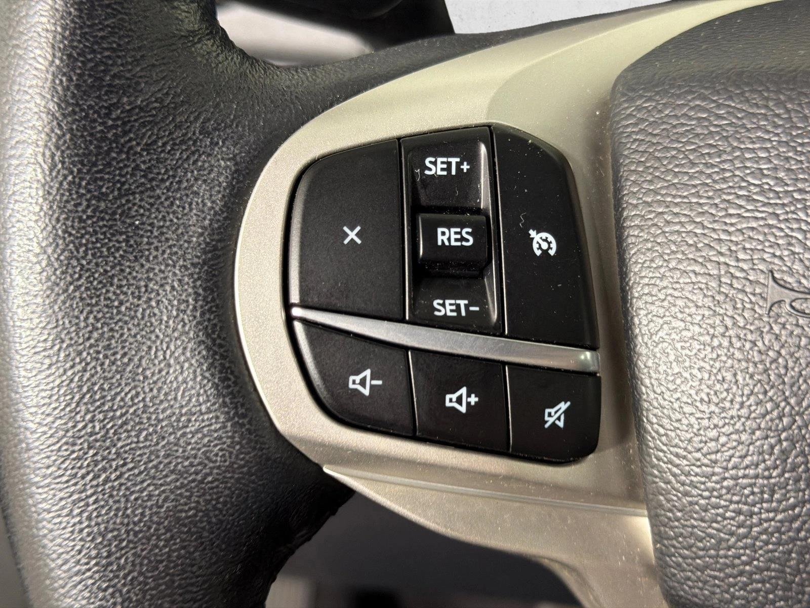 Used 2023 Carbonized Gray Metallic Ford XLT image 25