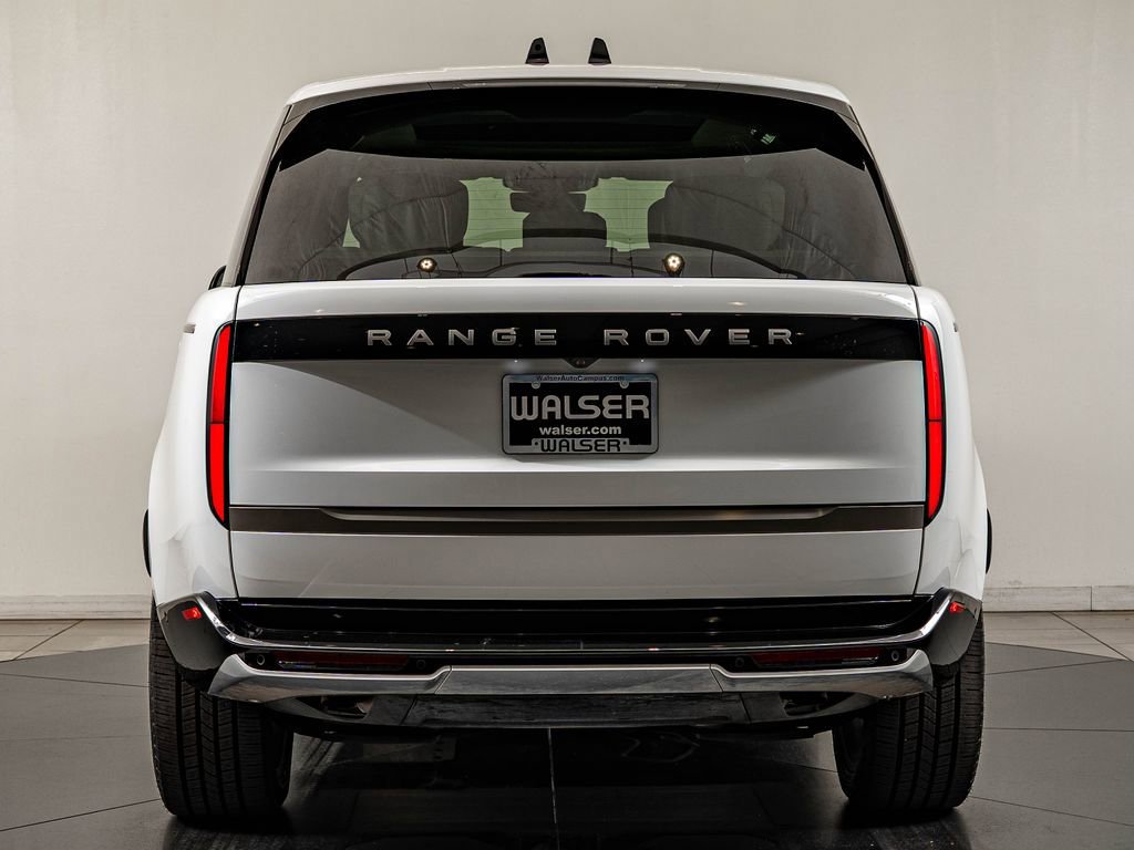 Used 2025 Fuji White Land Rover Autobiography image 6