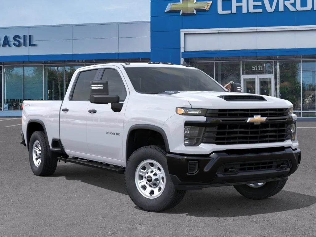 New 2026 Summit White Chevrolet WT image 7