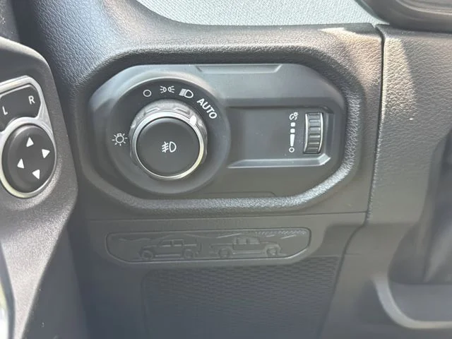 Used 2025 Black Jeep Sport S image 26