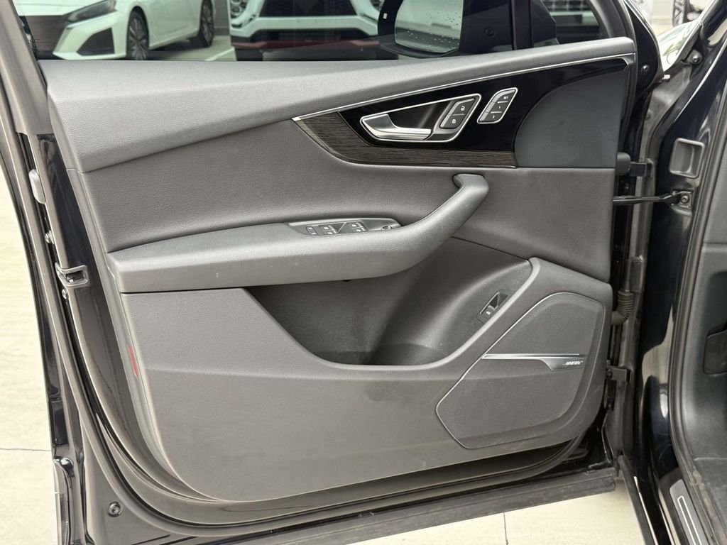 Used 2018  Audi 3.0T Prestige image 29