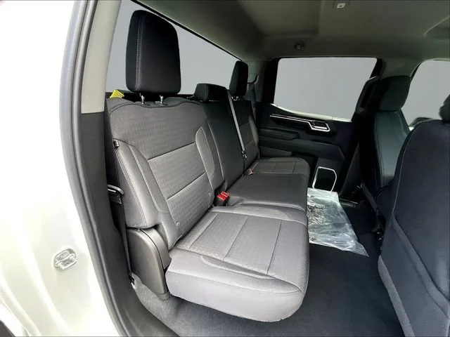 2026 Chevrolet Silverado 1500 LT - Photo 10