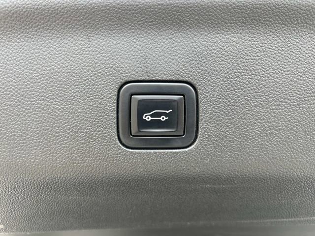 2023 Chevrolet Suburban High Country - Photo 23