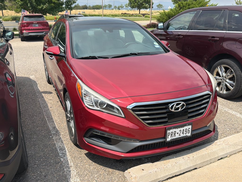 Used 2015 Venetian Red Hyundai 2.0T Sport image 5