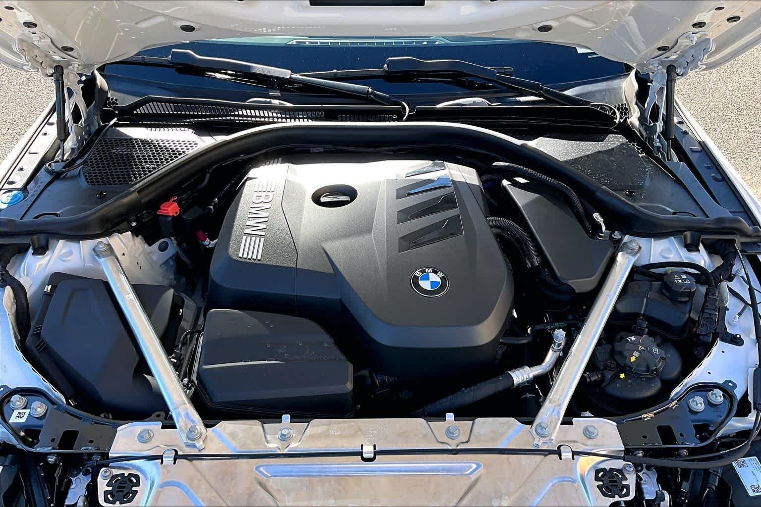 Used 2026 Alpine White BMW 430i xDrive image 31
