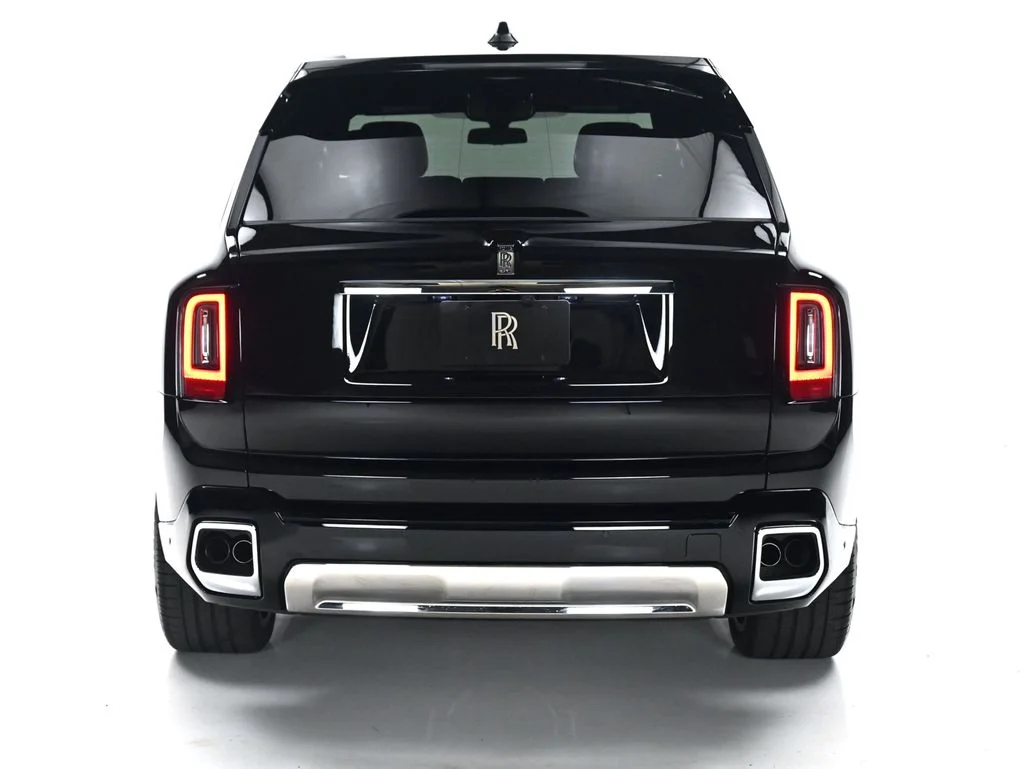 New 2027 Black Diamond Rolls-Royce  image 10
