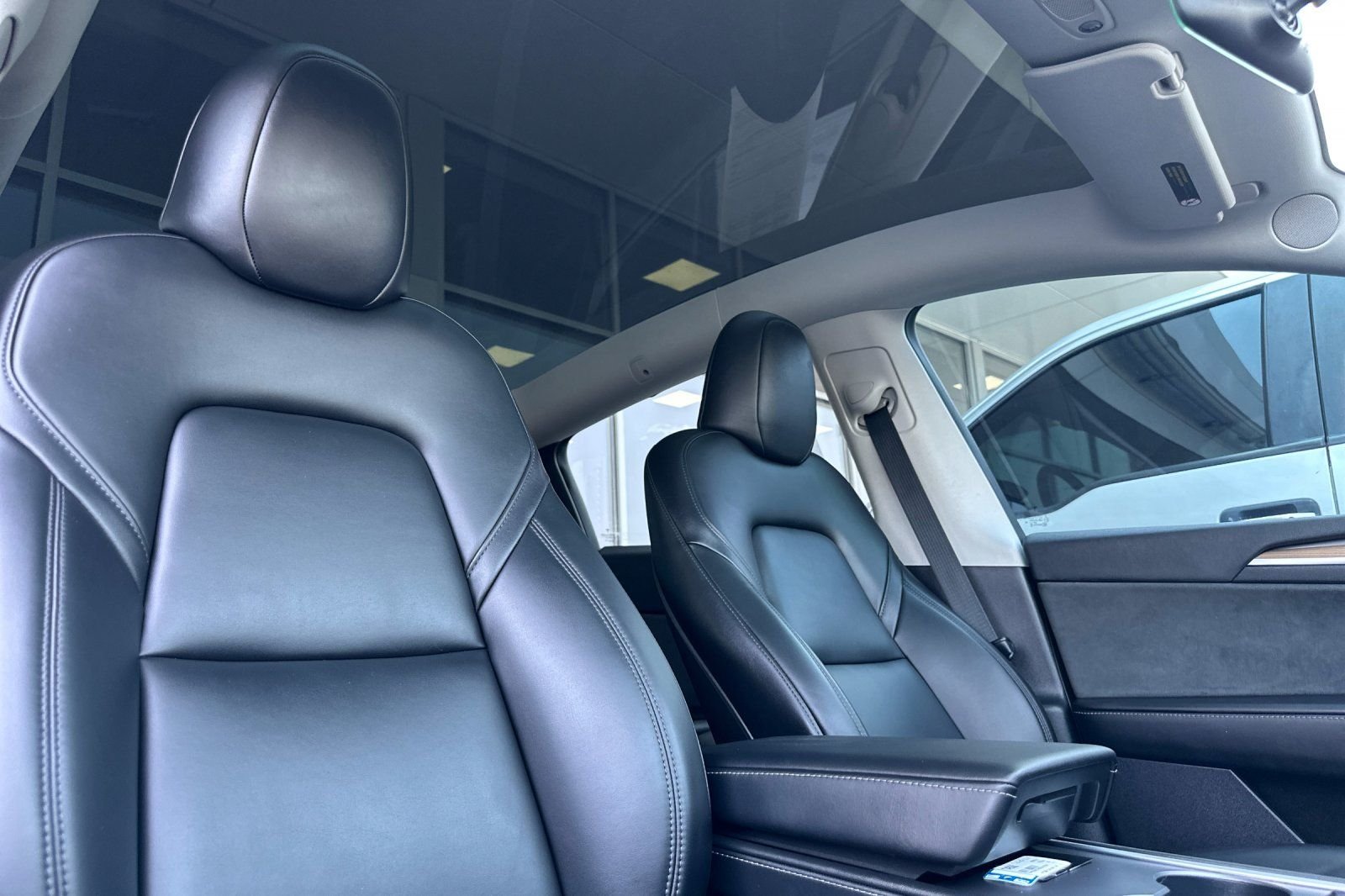 Used 2023 Black Tesla Long Range image 17