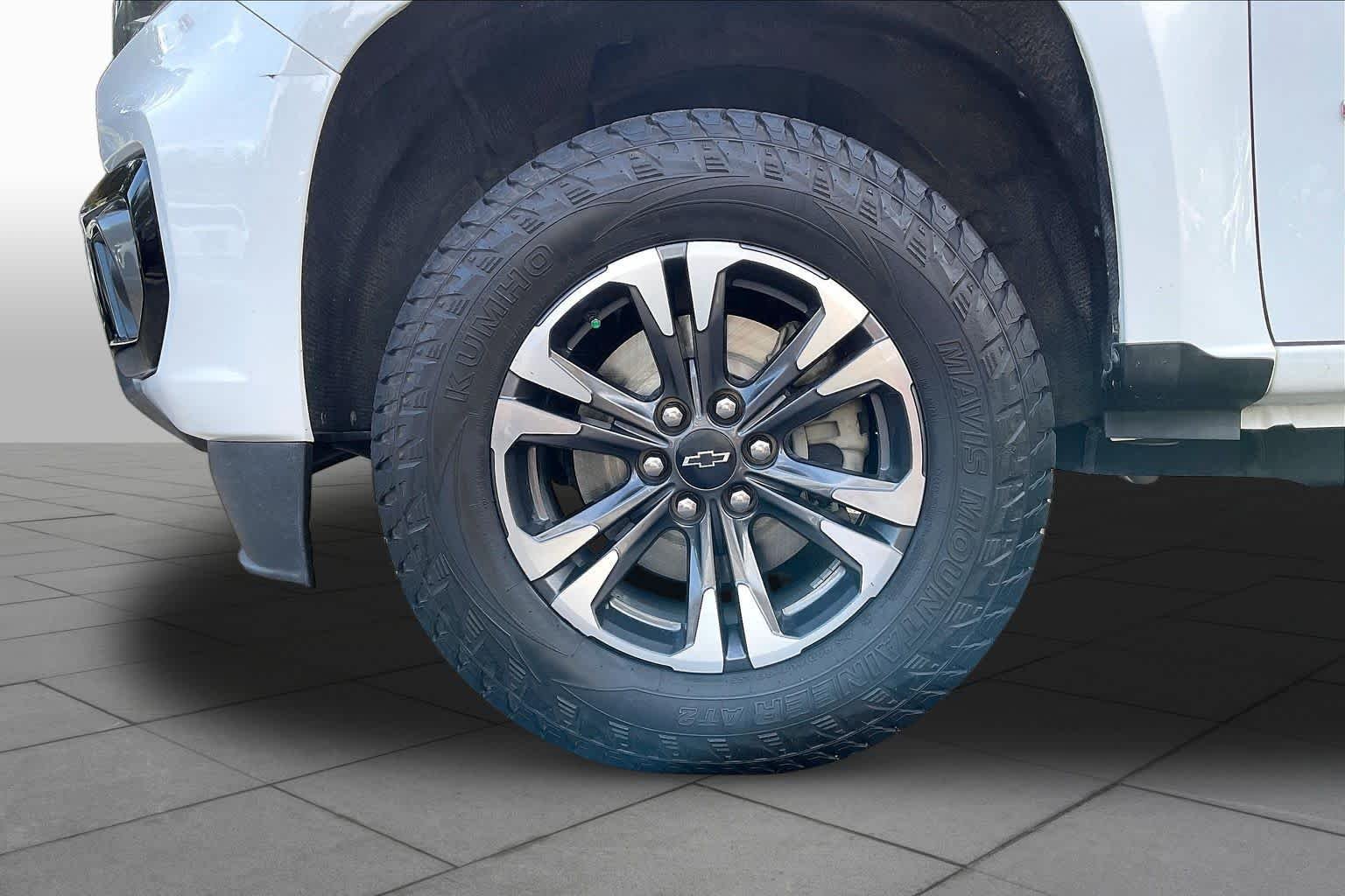 2021 Chevrolet Colorado Z71 - Photo 10