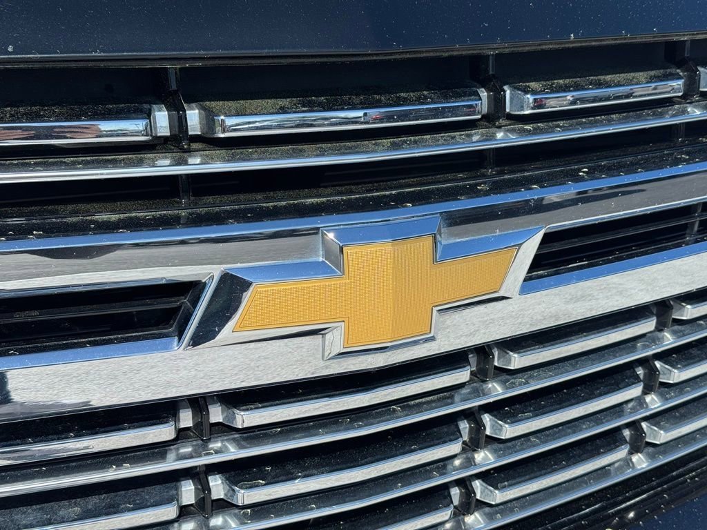 2024 Chevrolet Suburban Premier - Photo 8