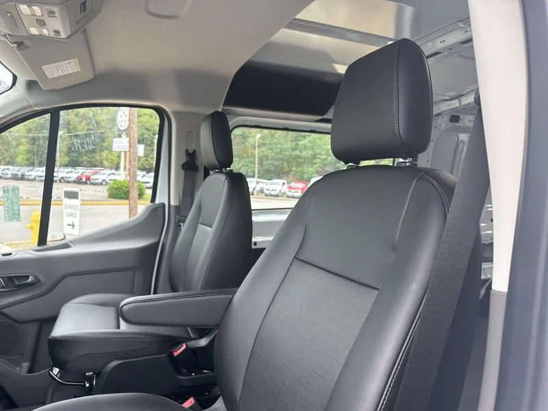 New 2025 Oxford White Ford Cargo Van image 16