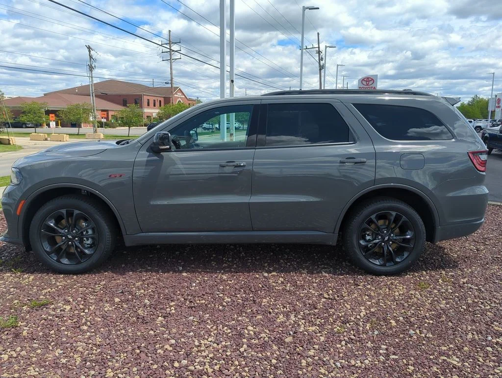 New 2026 Destroyer Gray Clear-Coat Exterior Paint Dodge GT Plus image 5