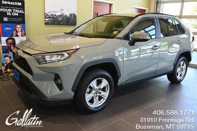 2020 Toyota RAV4 XLE