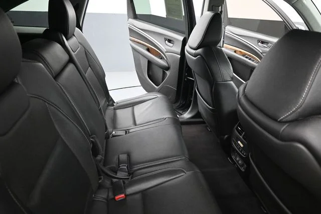 Used 2019  Acura 3.5L Technology Package image 18