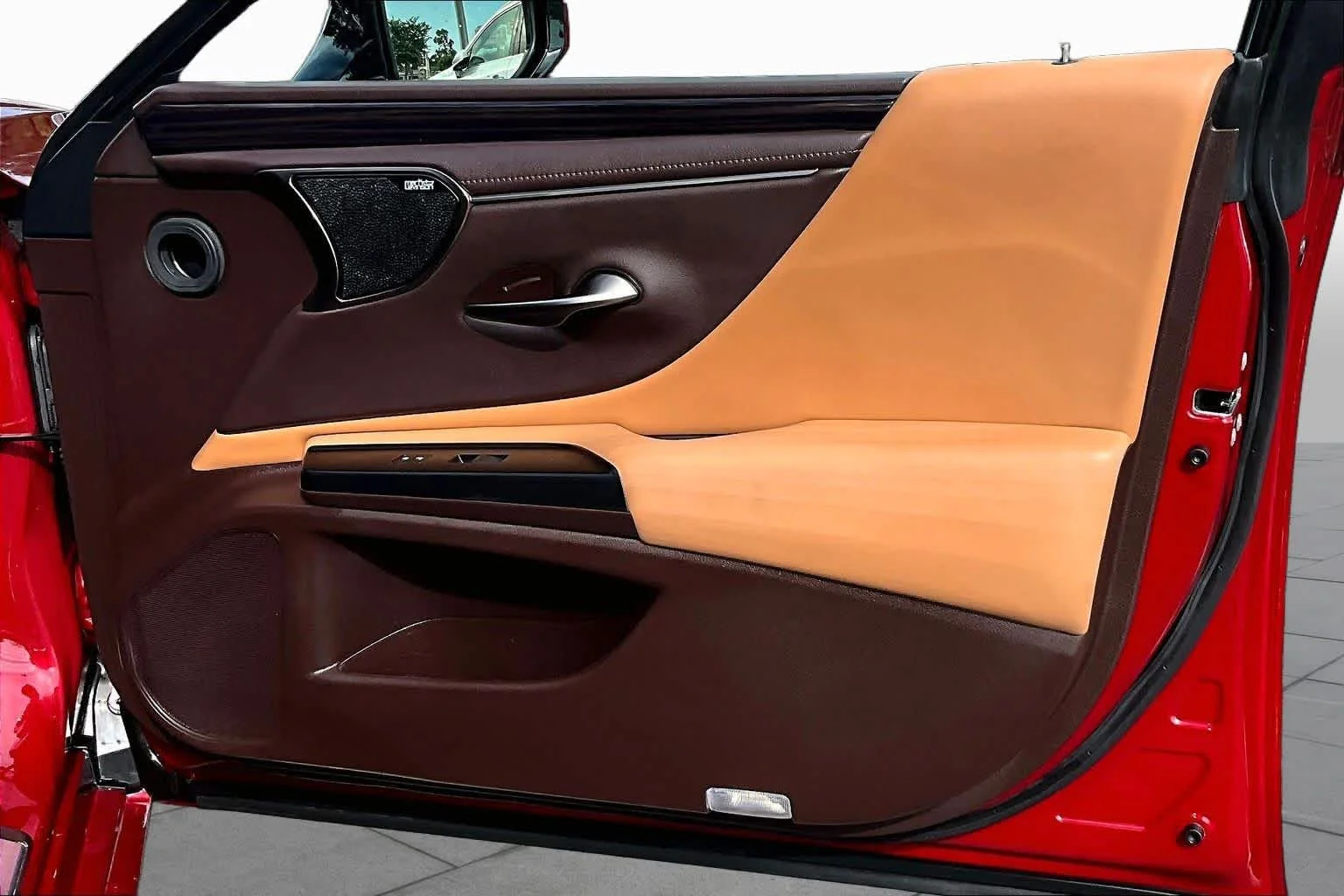 Used 2019 Matador Red Mica Lexus Ultra Luxury image 27