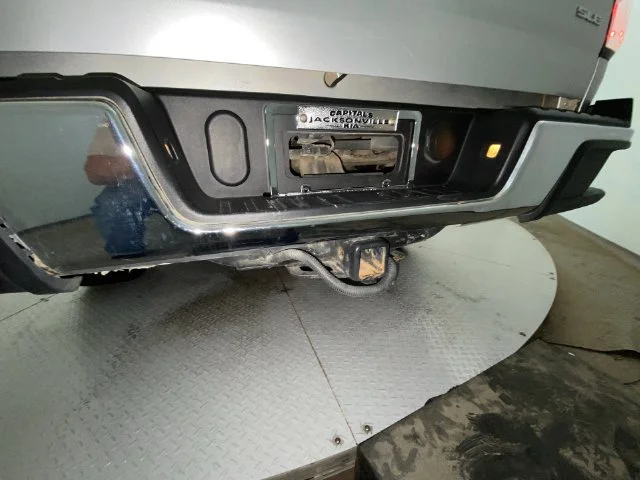 Used 2016 Silver GMC SLE1 image 27