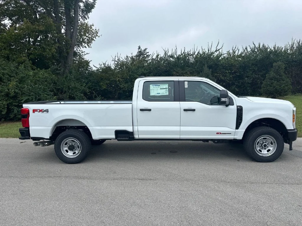 New 2027 White Ford XL image 12