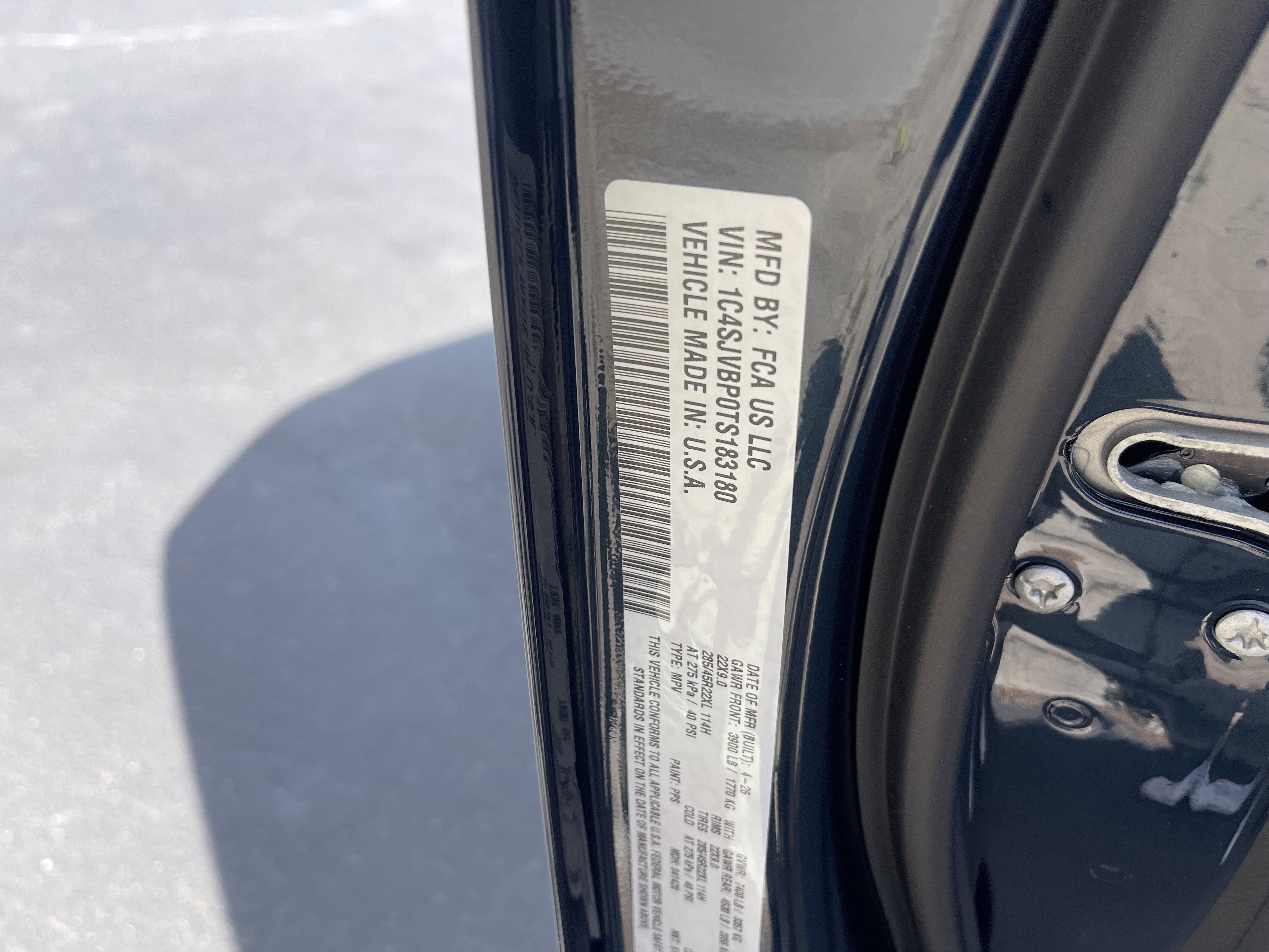 New 2026 Fathom Blue Pearl-Coat Exterior Paint (Late Availability) Jeep Limited Reserve image 34