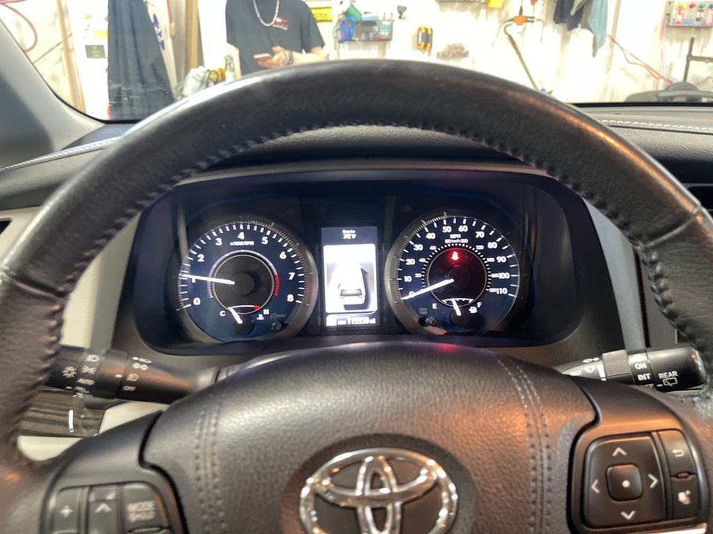 Certified Used 2017 Black Toyota XLE Premium image 20