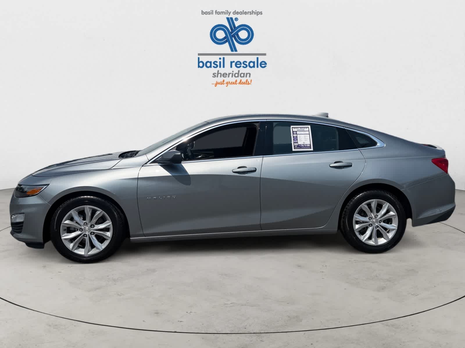 Used 2024 Sterling Gray Metallic Chevrolet LT image 3