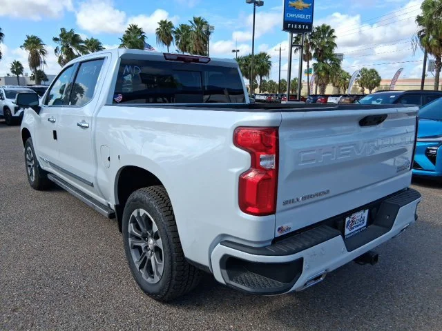 New 2026 Polar White Tricoat Chevrolet High Country image 5