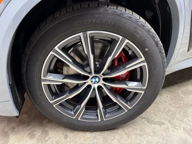 Used 2026 Gray BMW xDrive40i image 29