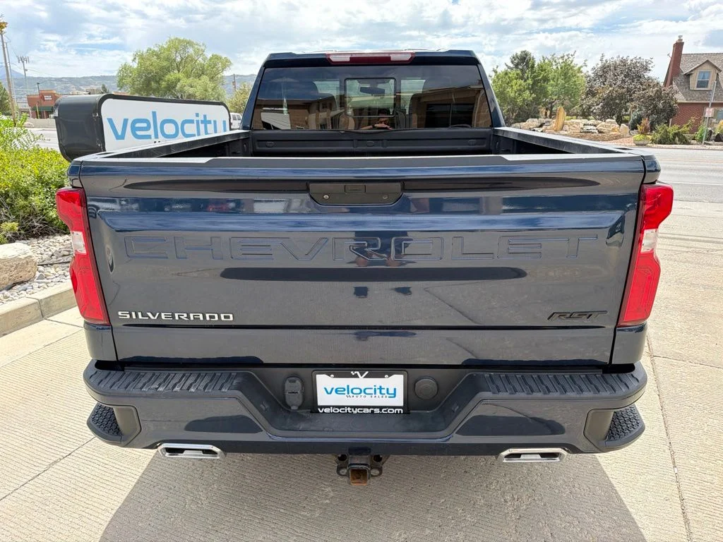 Used 2021 Blue Chevrolet RST image 6