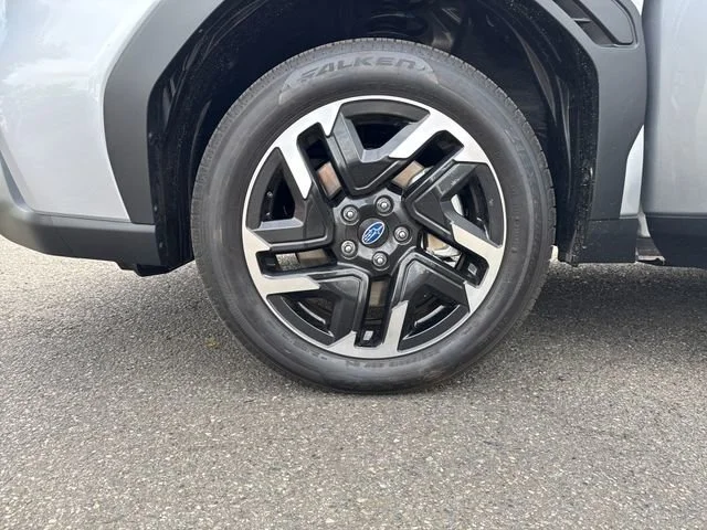 New 2026 ICE SILVER METALLIC Subaru Premium Hybrid image 31