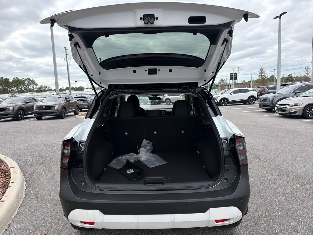 New 2026 Nissan Kicks SV 4D Sport Utility