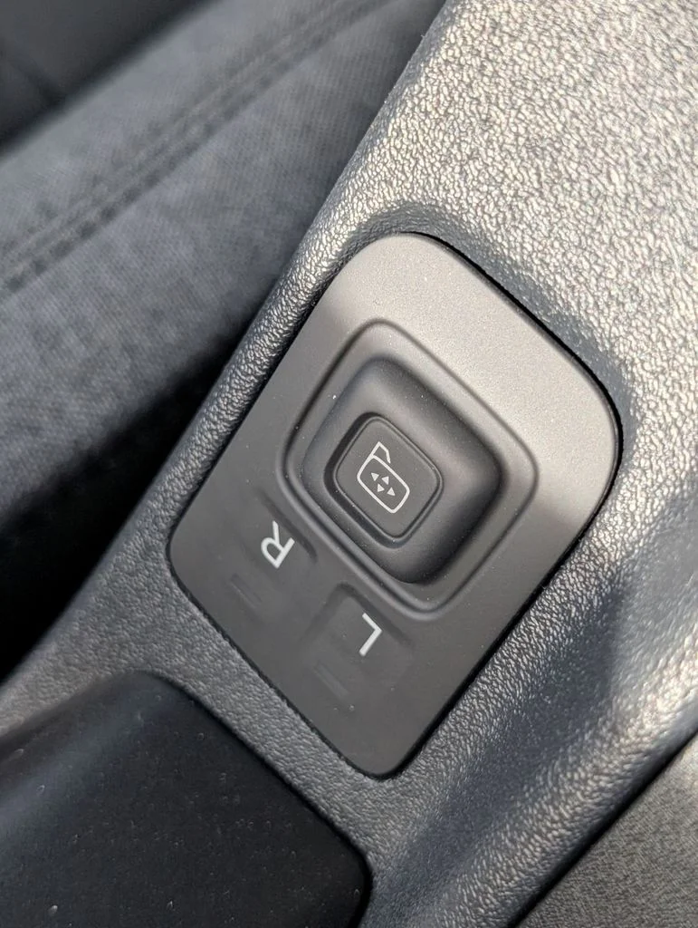 New 2026 Marsh Gray Ford Big Bend® image 43