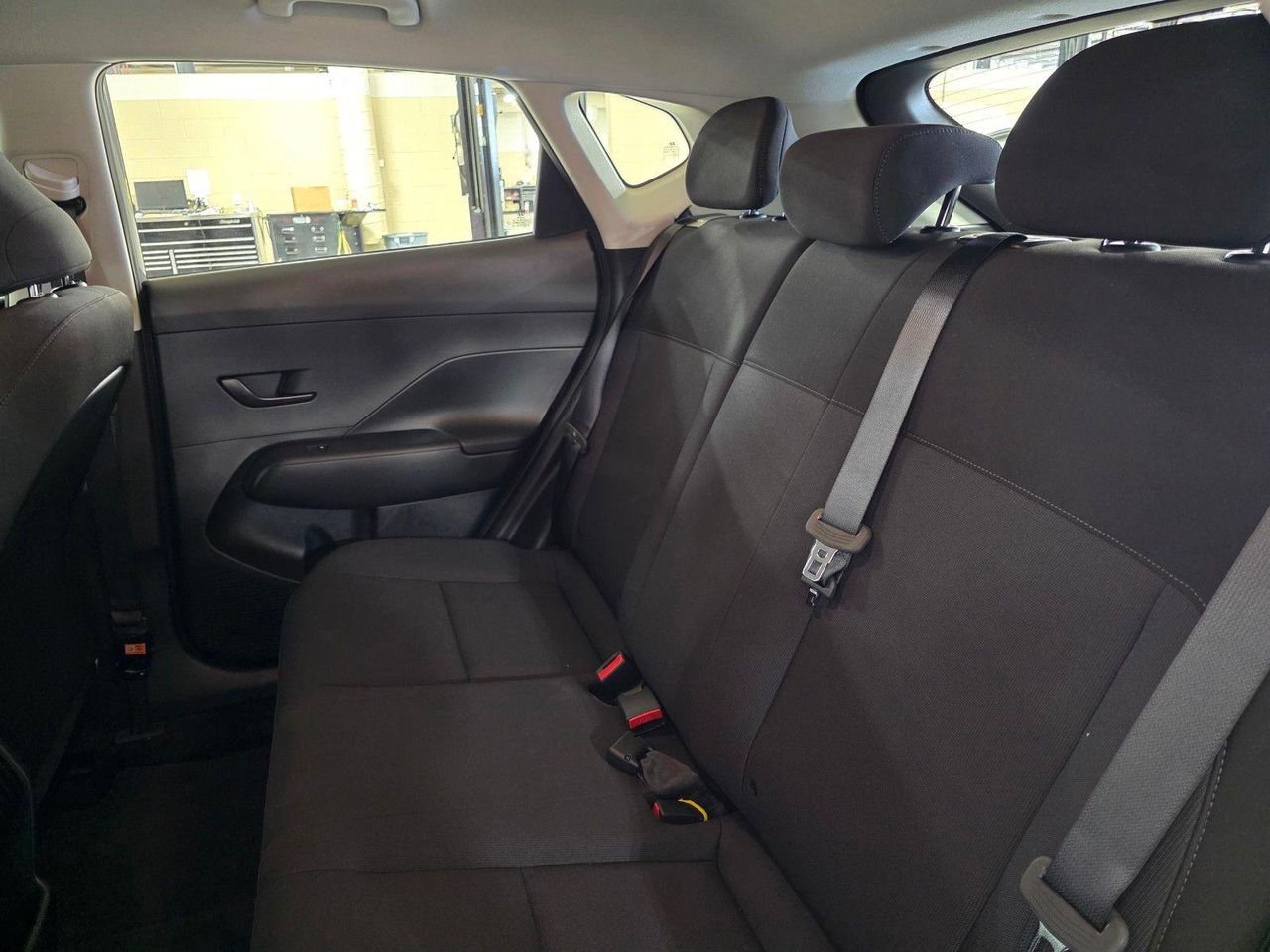 New 2027 C5g Hyundai SE FWD image 14