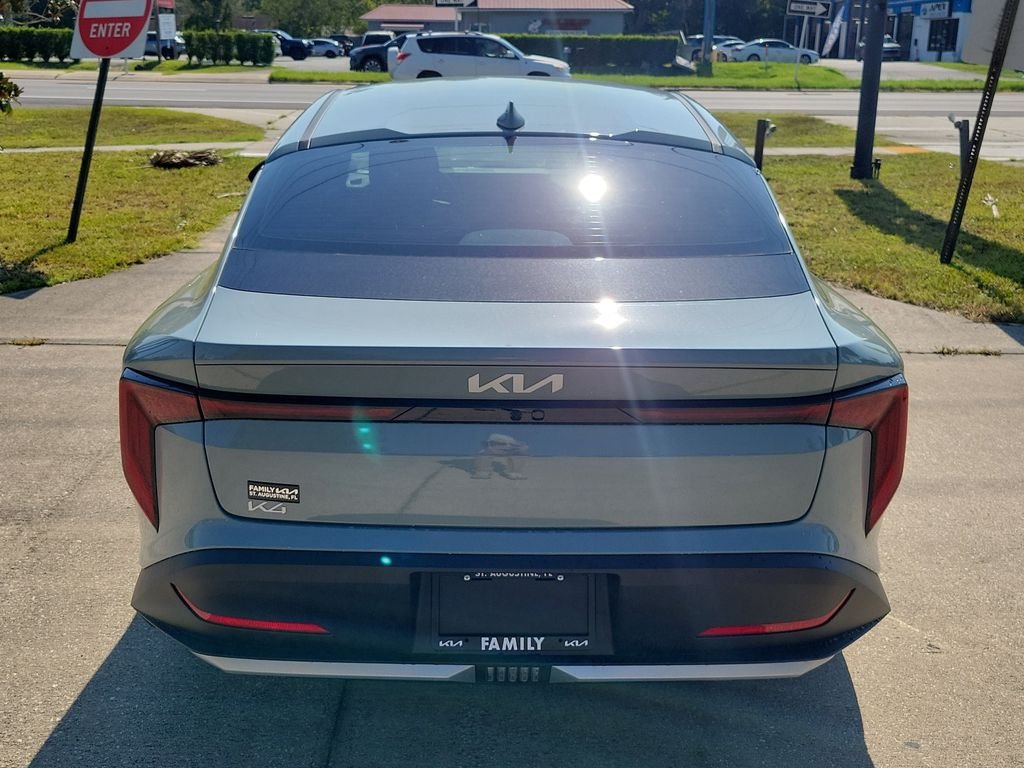 New 2026 Gray Kia LXS image 5
