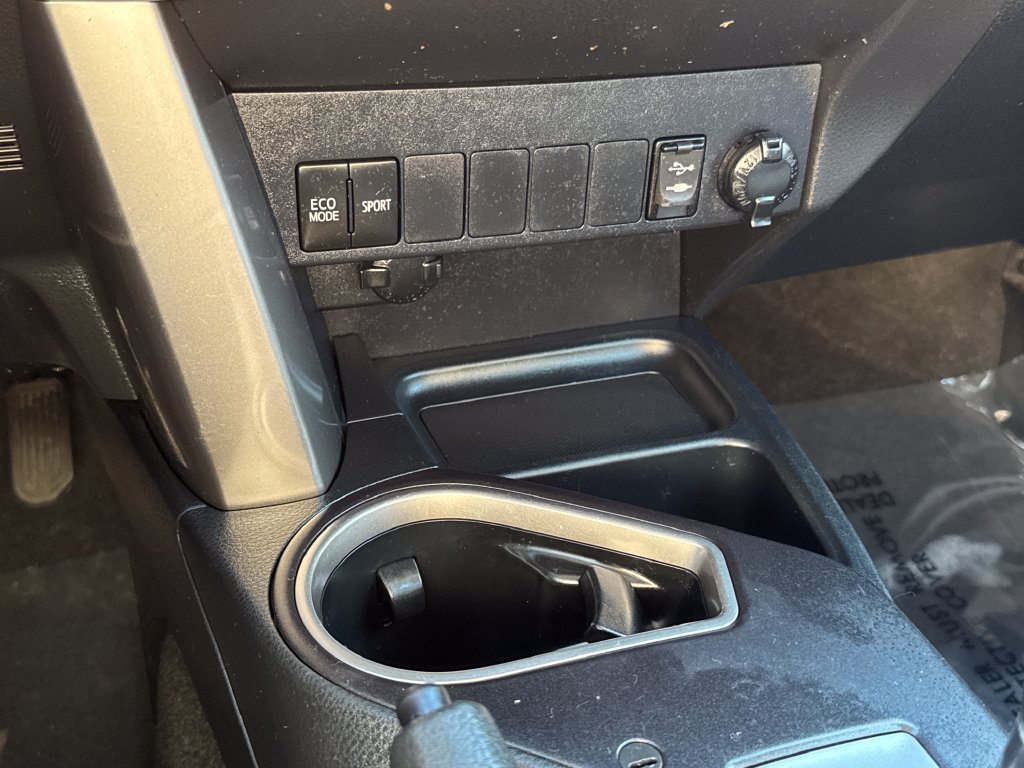 Used 2016 Blue Toyota XLE image 26